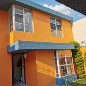 pintura-exterior-fachada-naranja-gris-casa-servicio-contratista